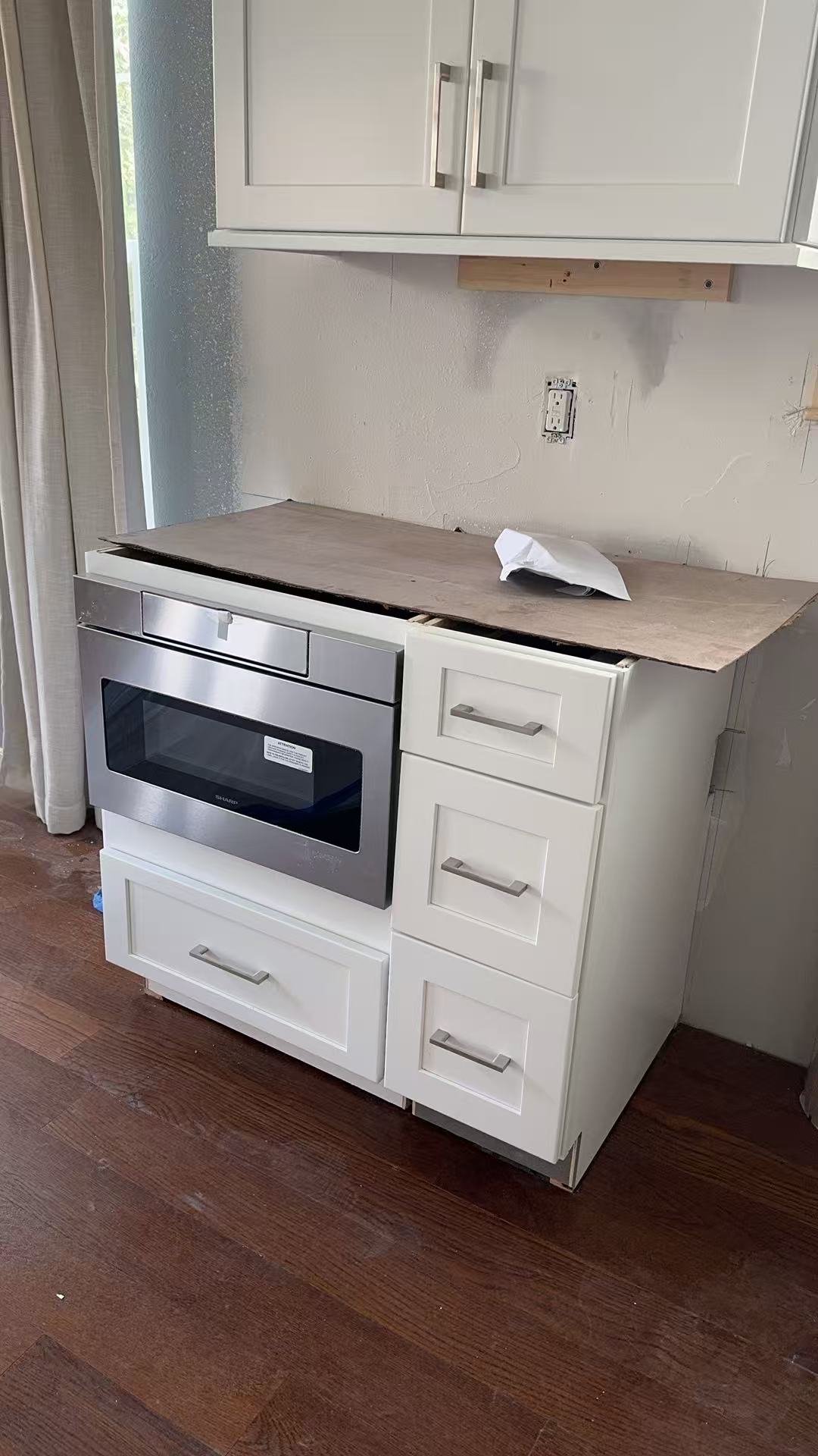 New Jersey Luxury Kitchen Renovation in Princeton Example 6